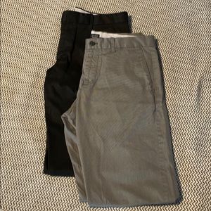 32x34 / 32x36 Gap Khakis Tailored Straight Fit